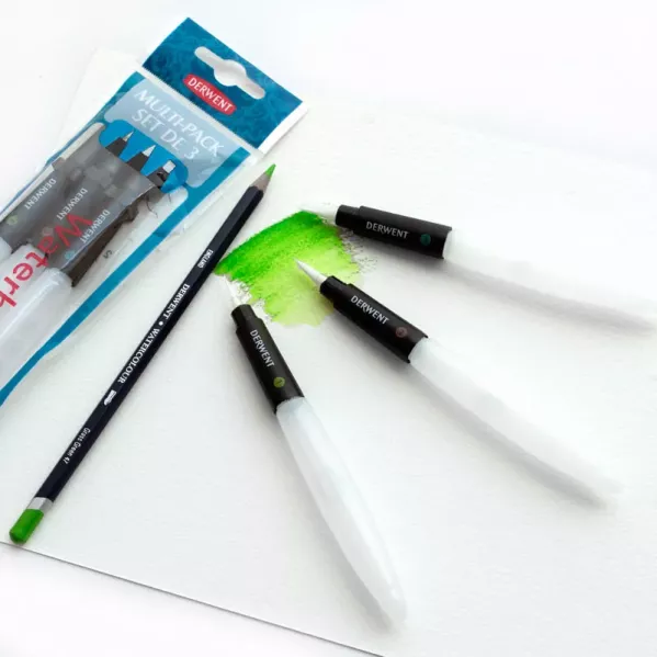 https://www.tintadlaplastykow.pl/gfx/groups/group_12277/t599_water_brush_derwent_800_2.webp