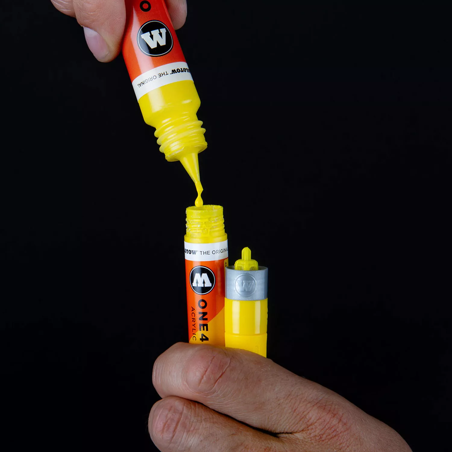 https://www.tintadlaplastykow.pl/gfx/groups/group_12318/t92_molotow_one4all_refill_4.webp