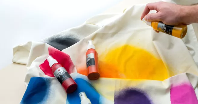 /gfx/groups/group_12734/carousel/Schjerning-Textil-Spray.webp