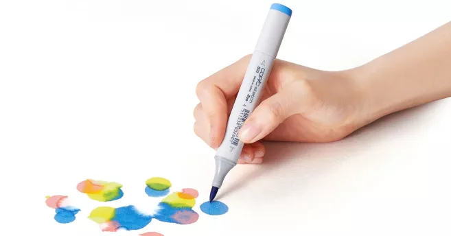 /gfx/groups/group_12810/carousel/copic_sketch_main_0.webp