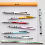 https://www.tintadlaplastykow.pl/gfx/groups/group_14417/t148_pentel_graphgear_1000_l.webp