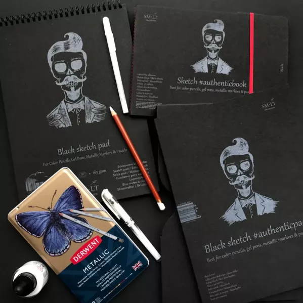https://www.tintadlaplastykow.pl/gfx/groups/group_16039/t599_smlt_black_sketch_pad_l.webp