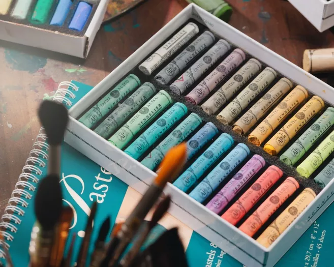 /gfx/groups/group_16457/carousel/pastele_suche_sennelier_sennelier_soft_pastels_6.webp