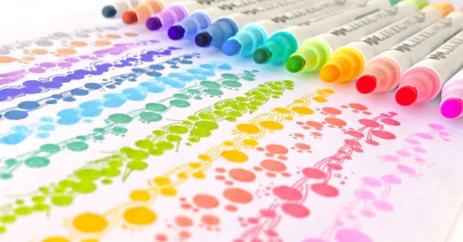 /gfx/groups/group_17462/carousel/Pisak-Kuretake-Clean-Color-Dot-2.webp