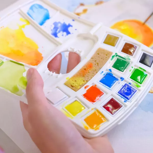 https://www.tintadlaplastykow.pl/gfx/groups/group_17625/t599_FARBY-AKWARELOWE-TALENS-ART-CREATION-WATERCOLUR-POCKET-BOX-12-HALF-PANS-9022112M.webp