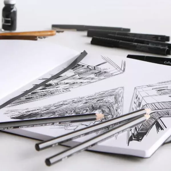 https://www.tintadlaplastykow.pl/gfx/groups/group_19122/t599_Szkicownik-Rhodia-Touch-Bristol-Book-205-gsm_l.webp