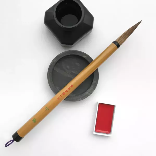 https://www.tintadlaplastykow.pl/gfx/groups/group_19134/t599_PĘDZEL-DO-KALIGRAFII-KURETAKE-KOZAN-NO.-3-JC315-3S_4901427869392.webp