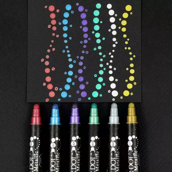 https://www.tintadlaplastykow.pl/gfx/groups/group_19205/t599_Pisaki-Kuretake-Clean-Color-Dot-6-set-Metallic-TC-8100_6V_0.webp
