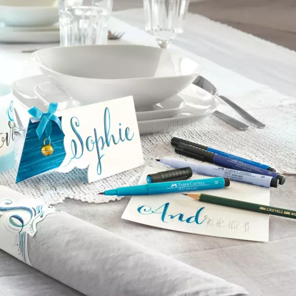 https://www.tintadlaplastykow.pl/gfx/groups/group_19208/t599_pisaki_do_kaligrafii_faber_castell.webp