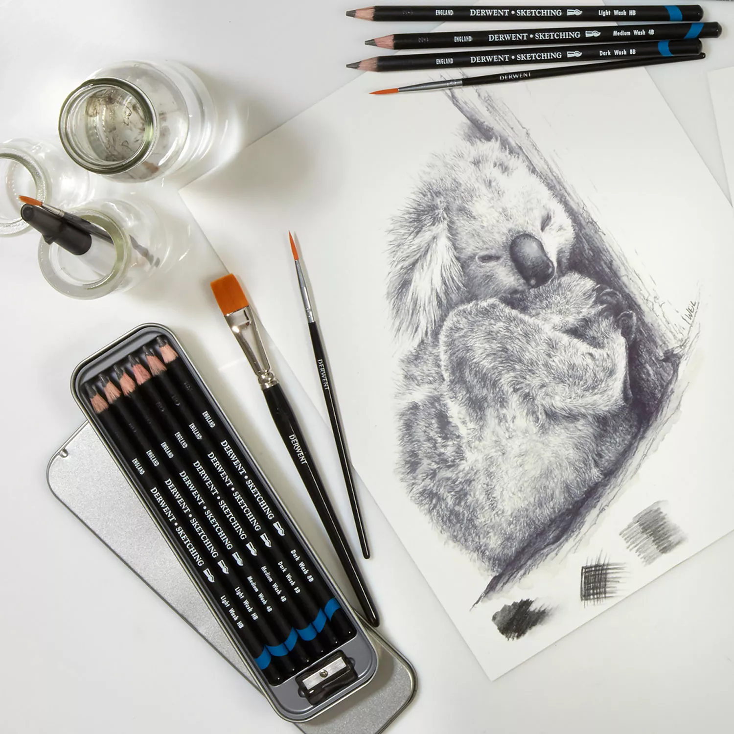 https://www.tintadlaplastykow.pl/gfx/groups/group_2256/t92_Olowki-Derwent-Sketching-Watersoluble-6-set-0700837-2.webp