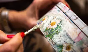 Decoupage