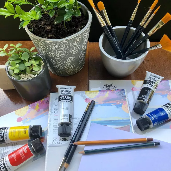 /gfx/groups/group_51/carousel/daler_rowney_cryla_2.webp