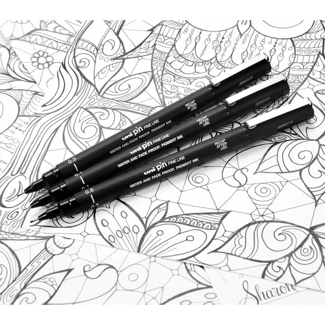 /gfx/groups/group_8820/carousel/Cienkopisy-Uni-Pin-Drawing-and-Writing-Tuba-9-set-7773.webp