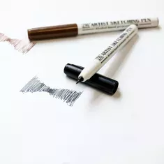 Cienkopis Kuretake Zig Artist Sketching Pen