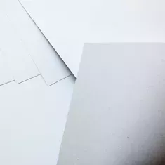 Tektura biało-szara pudełkowa 400 gsm