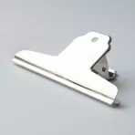 https://www.tintadlaplastykow.pl/gfx/photos/offer_125348/klips-metalowy-chrom-145-mm--a15039_2_639989204112826.webp