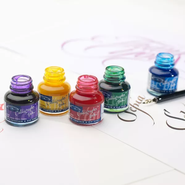 https://www.tintadlaplastykow.pl/gfx/photos/offer_20877879/tusz-do-kaligrafii-winsor--newton-calligraphy-ink-30-ml-matt-black-1110030_2_2057481850101145.webp