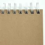 https://www.tintadlaplastykow.pl/gfx/photos/offer_22911798/blok-do-rysowania-smlt-art-sketch-pad-natural-brown-135-gsm-80-ark-slonie-a5-spirala-5eb80tsntb_4_296942348075257.webp