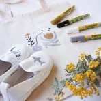 https://www.tintadlaplastykow.pl/gfx/photos/offer_48726000/markery-kuretake-fabricolor-do-tkanin-4-szt--pfc204vmt1_3_908065583194206.webp