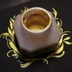 https://www.tintadlaplastykow.pl/gfx/photos/offer_49492928/tusz-kuretake-mica-ink-60-ml-gold-ba3016_3_1397401667064112.webp