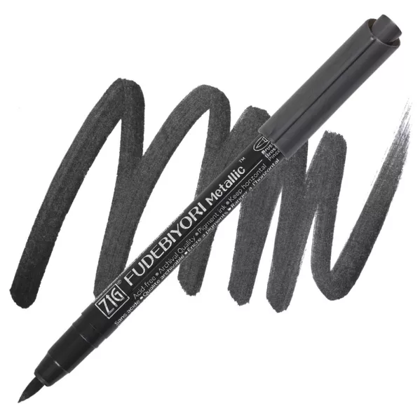 https://www.tintadlaplastykow.pl/gfx/photos/offer_49699493/brush-pen-kuretake-zig-fudebiyori-metallic-127-black_2_371839310100210.webp
