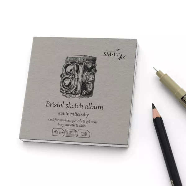 https://www.tintadlaplastykow.pl/gfx/photos/offer_53372581/blok-smlt-art-bristol-sketch-smooth-185-gsm-32-ark-aparat-9-x-9-cm-mini-kwadrat-fb321859_3_1499170563124615.webp