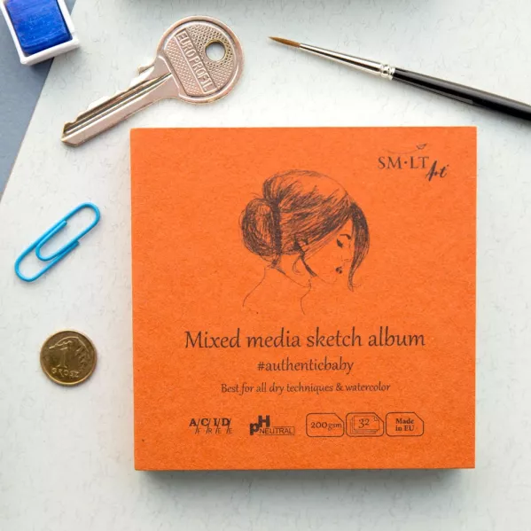https://www.tintadlaplastykow.pl/gfx/photos/offer_53372583/szkicownik-smlt-universal-pad-mixed-media-200-gsm-32-ark-kobieta-9-x-9-cm-mini-kwadrat-fb322009_2_1078884650150716.webp