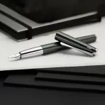 https://www.tintadlaplastykow.pl/gfx/photos/offer_53489683/pioro-lamy-studio-black-forest-m_2_2025778668110057.webp