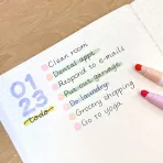 https://www.tintadlaplastykow.pl/gfx/photos/offer_62548352/pisaki-kuretake-clean-color-dot-single-highlight--colors-6-set-tcsd61006vc_3_1724955027142112.webp