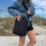 https://www.tintadlaplastykow.pl/gfx/photos/offer_67325682/torba-plenerowa-derwent-carry-all-bag-2306220_7_1220823641112730.webp