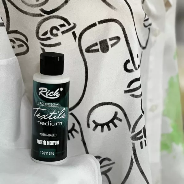 https://www.tintadlaplastykow.pl/gfx/photos/offer_69069174/medium-do-tkanin-rich-textile-medium-120-ml-0458612011346_2_781384034132740.webp