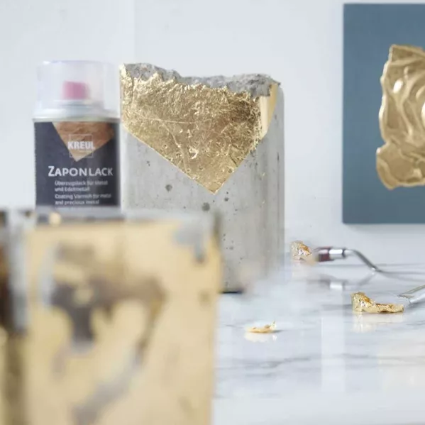 https://www.tintadlaplastykow.pl/gfx/photos/offer_69678849/werniks-do-zlocen-w-sprayu-kreul-zaponlack-varnish-for-metal-and-precious-metal-400-ml-840400_2_1727723717080331.webp